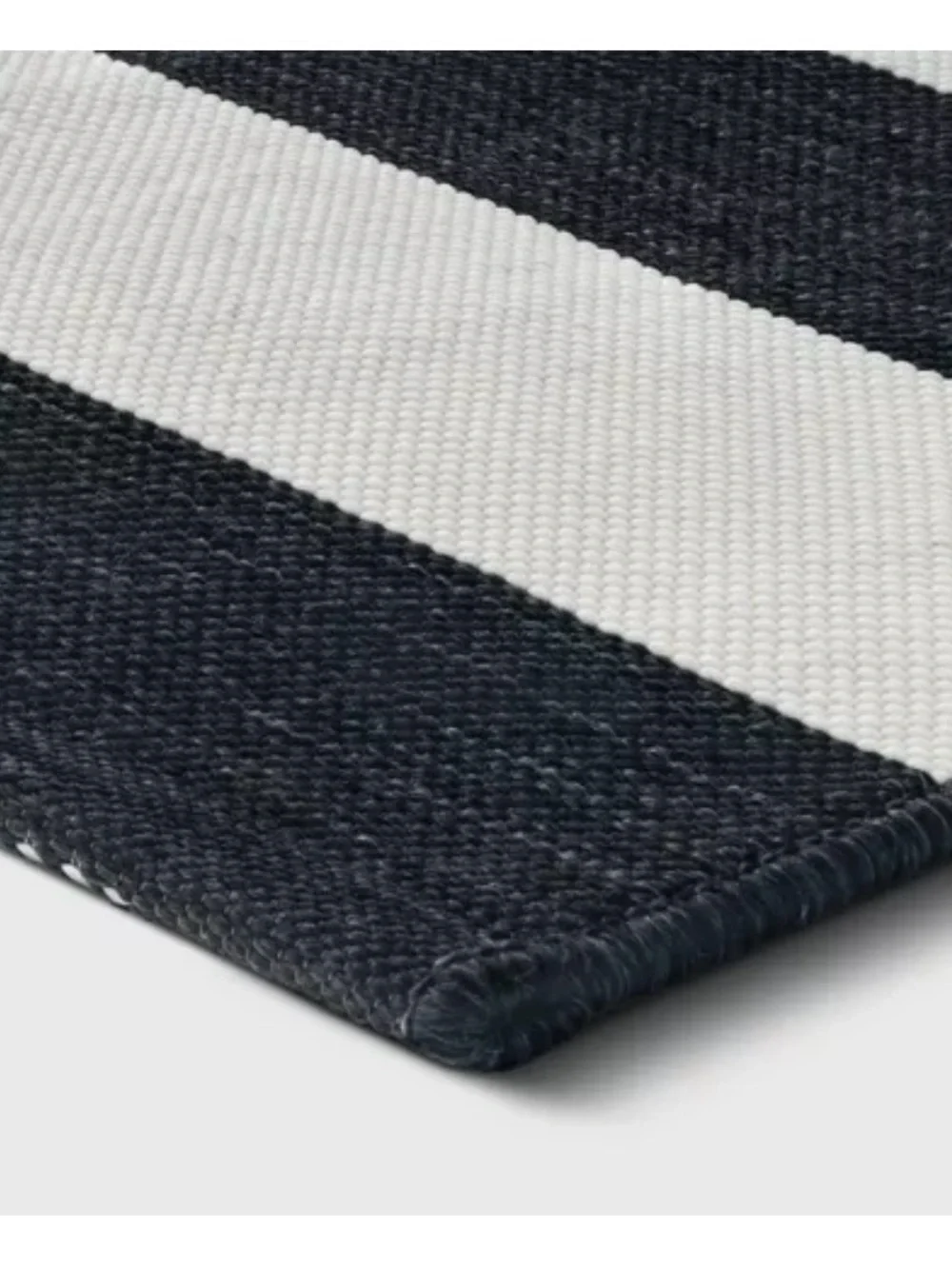 Threshold Black White Buffalo Plaid Reversible Rug 2x3 Farmhouse Indoor Outdoor